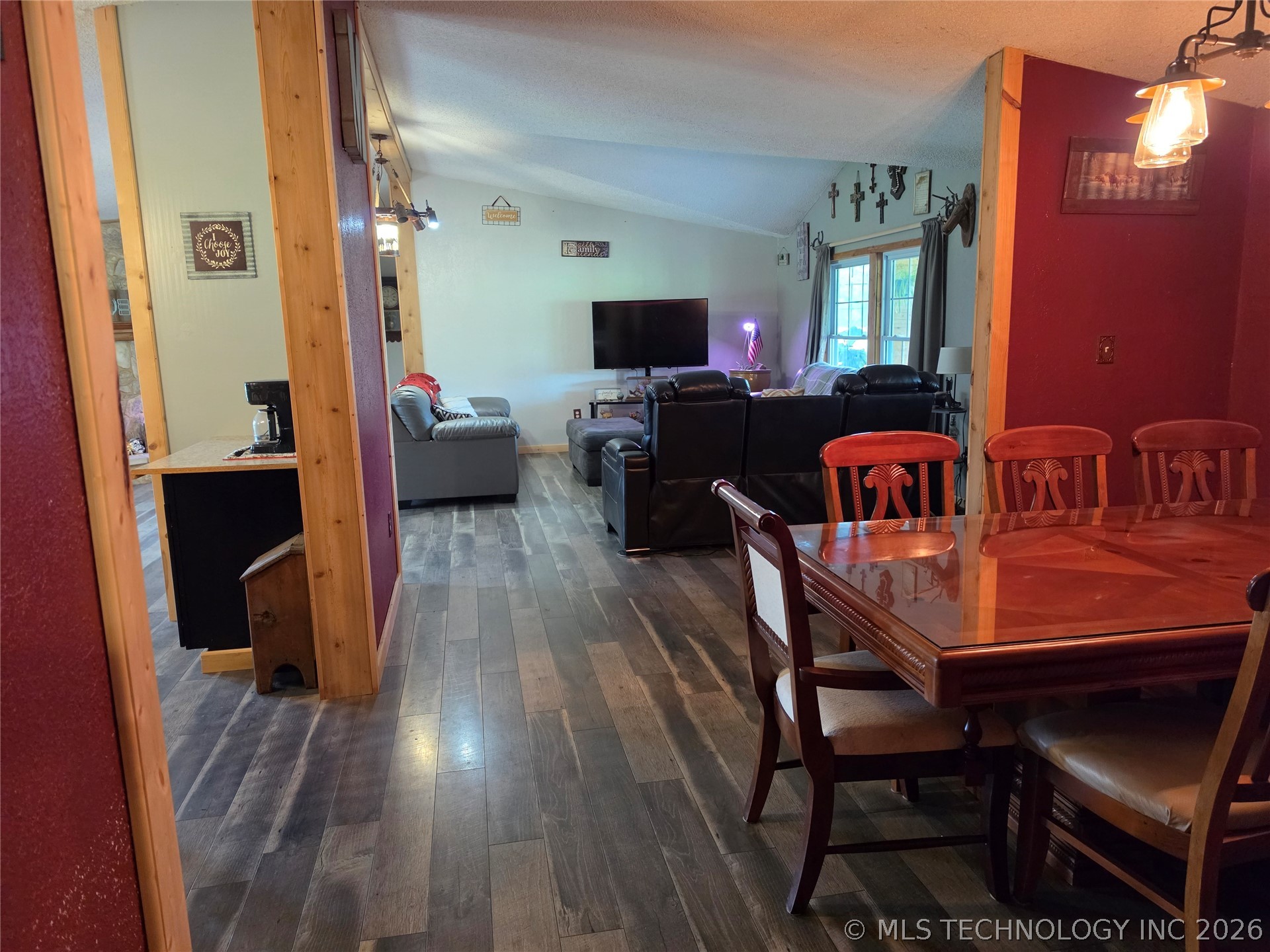 475309 E Hwy 100 Highway Stilwell OK 74960