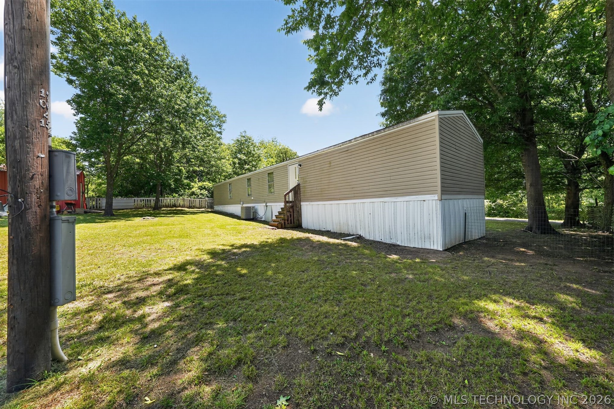 31443 E 683 Lane Wagoner OK 74467