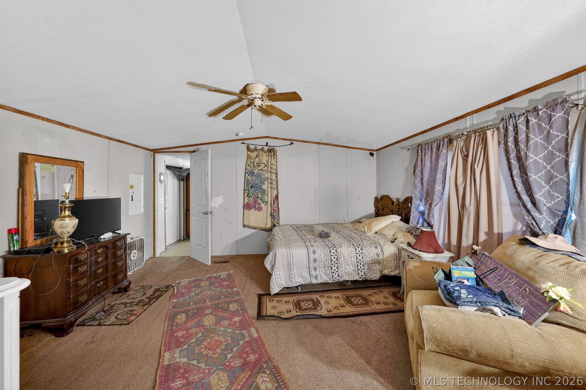 31443 E 683 Lane Wagoner OK 74467