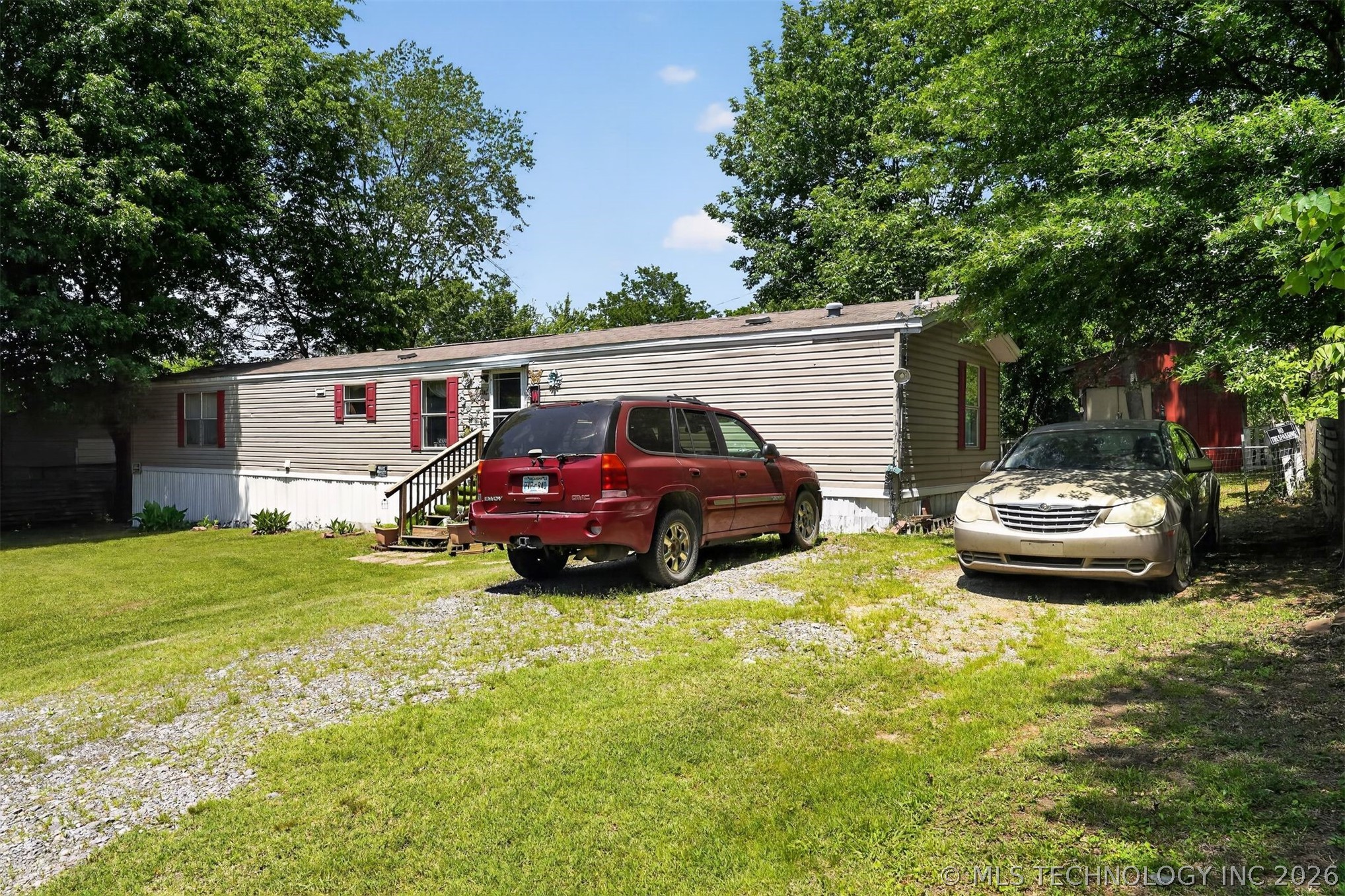 31443 E 683 Lane Wagoner OK 74467
