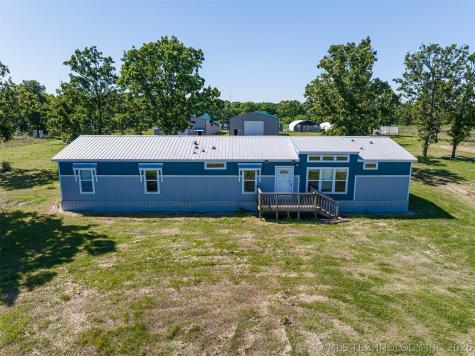 12453 E 484 Road Colcord OK 74338