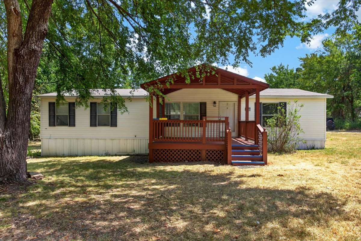 39908 Texas Avenue Howe OK 74940
