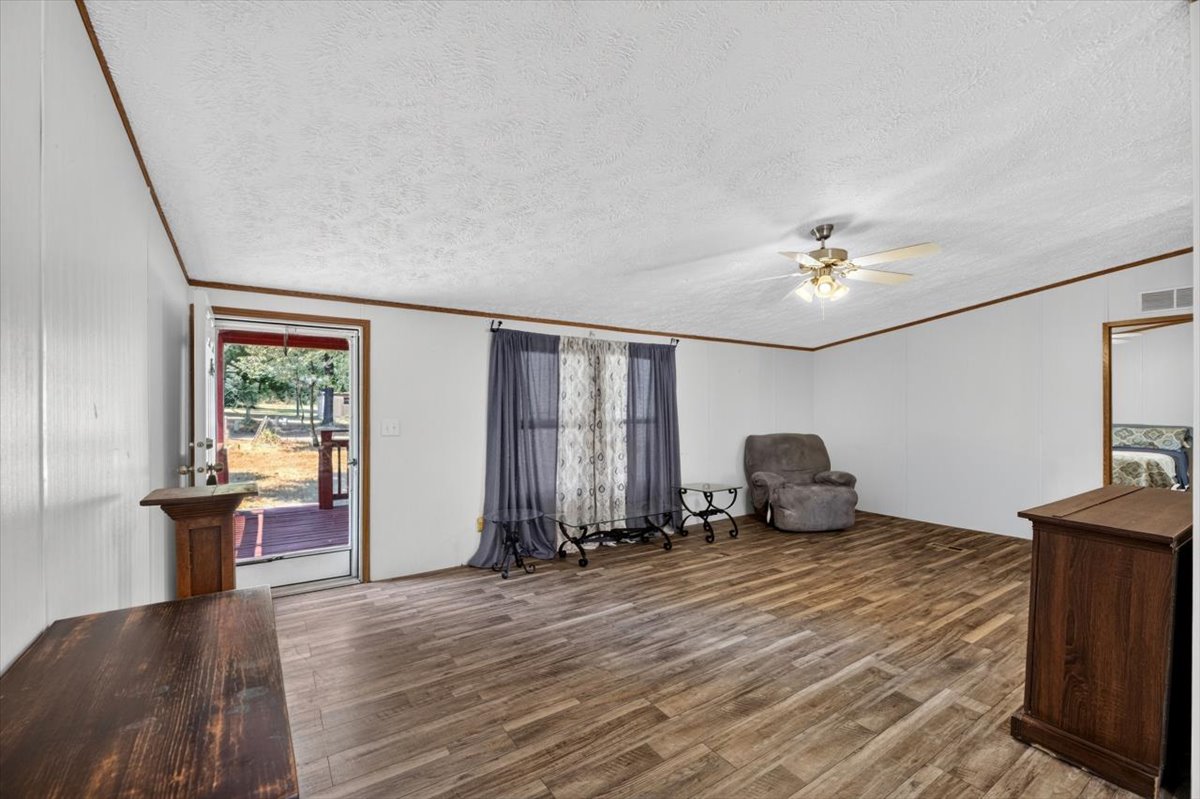 39908 Texas Avenue Howe OK 74940