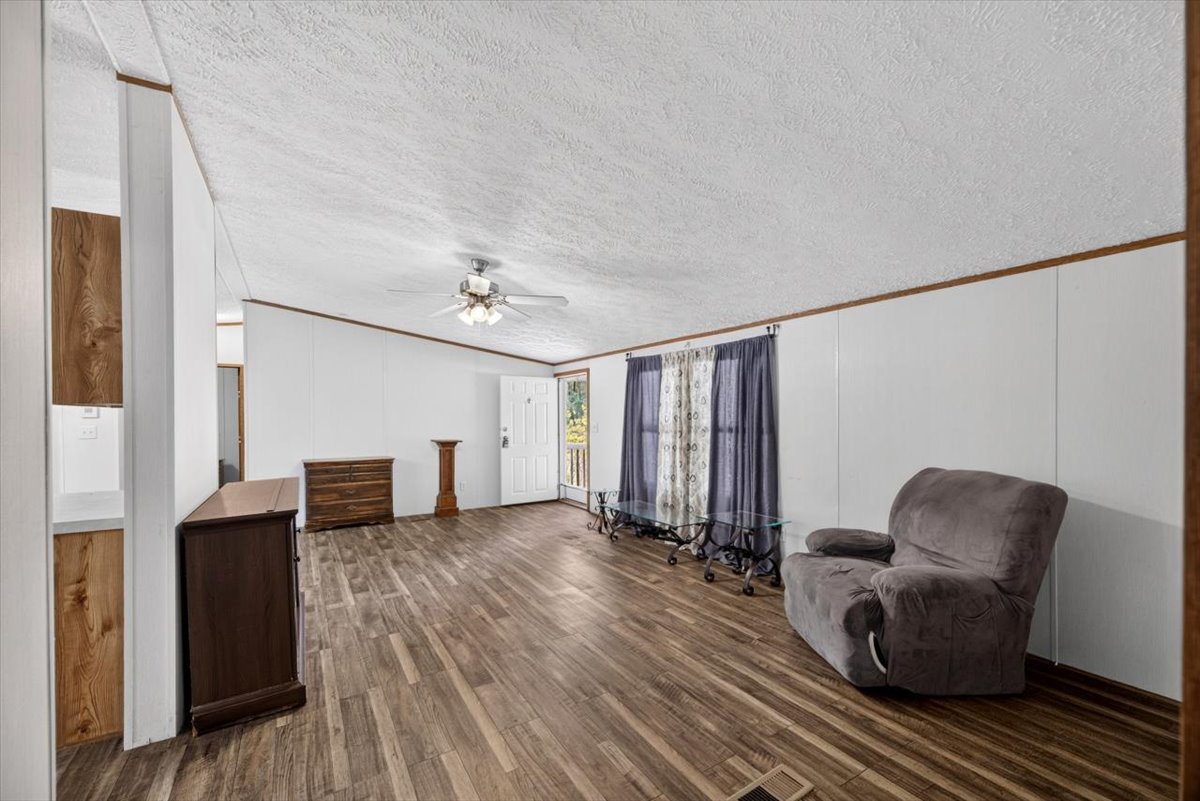 39908 Texas Avenue Howe OK 74940