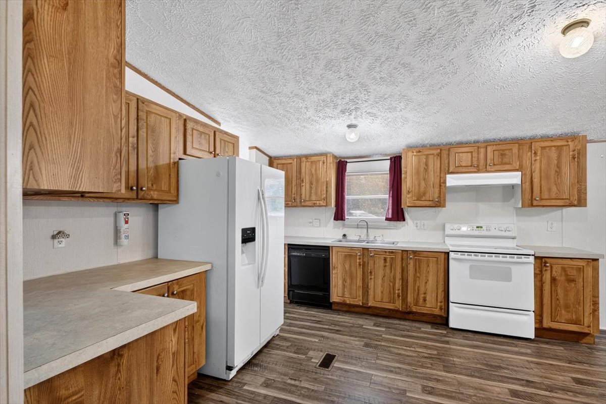 39908 Texas Avenue Howe OK 74940