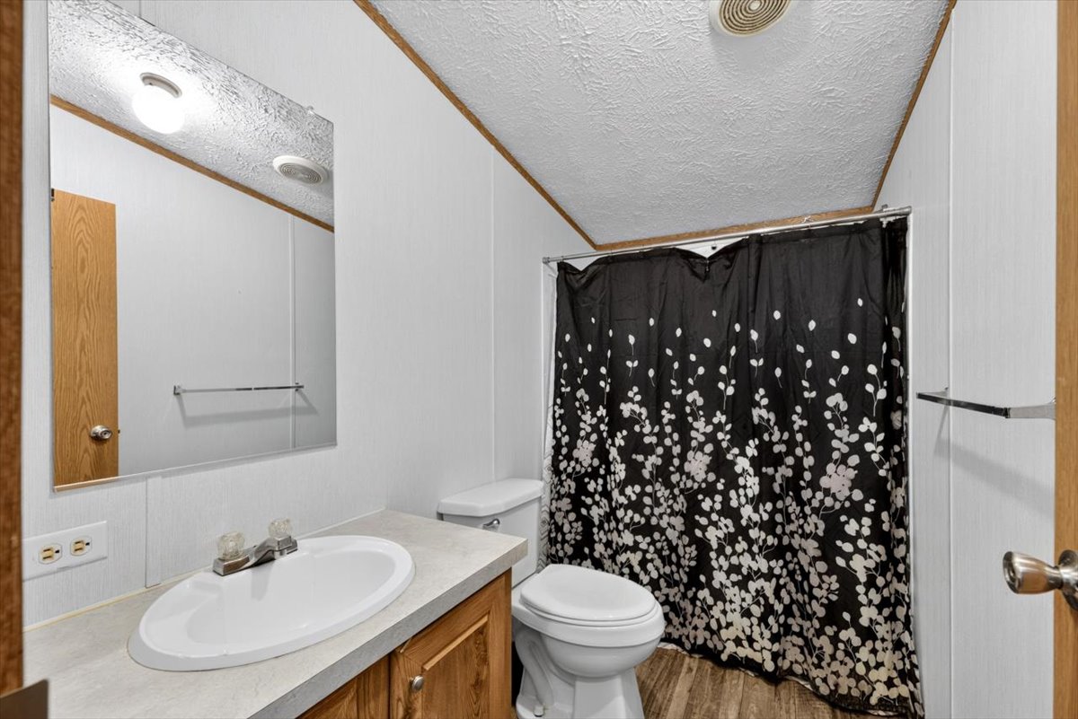 39908 Texas Avenue Howe OK 74940