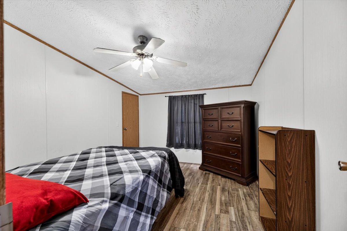 39908 Texas Avenue Howe OK 74940