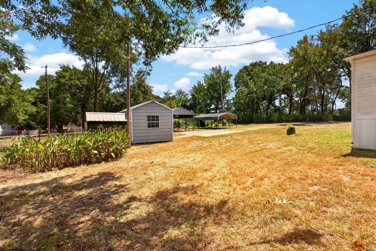 39908 Texas Avenue Howe OK 74940