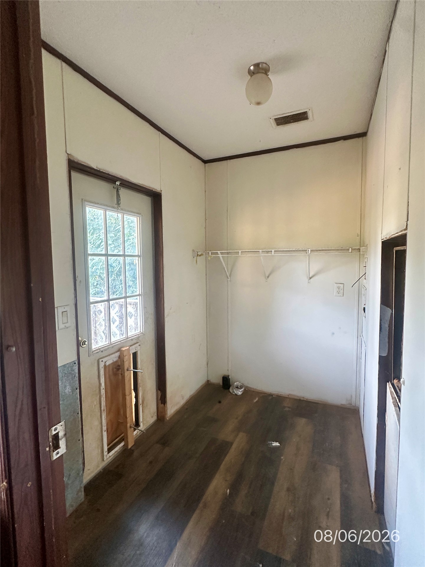 202 E I Avenue Milburn OK 73450