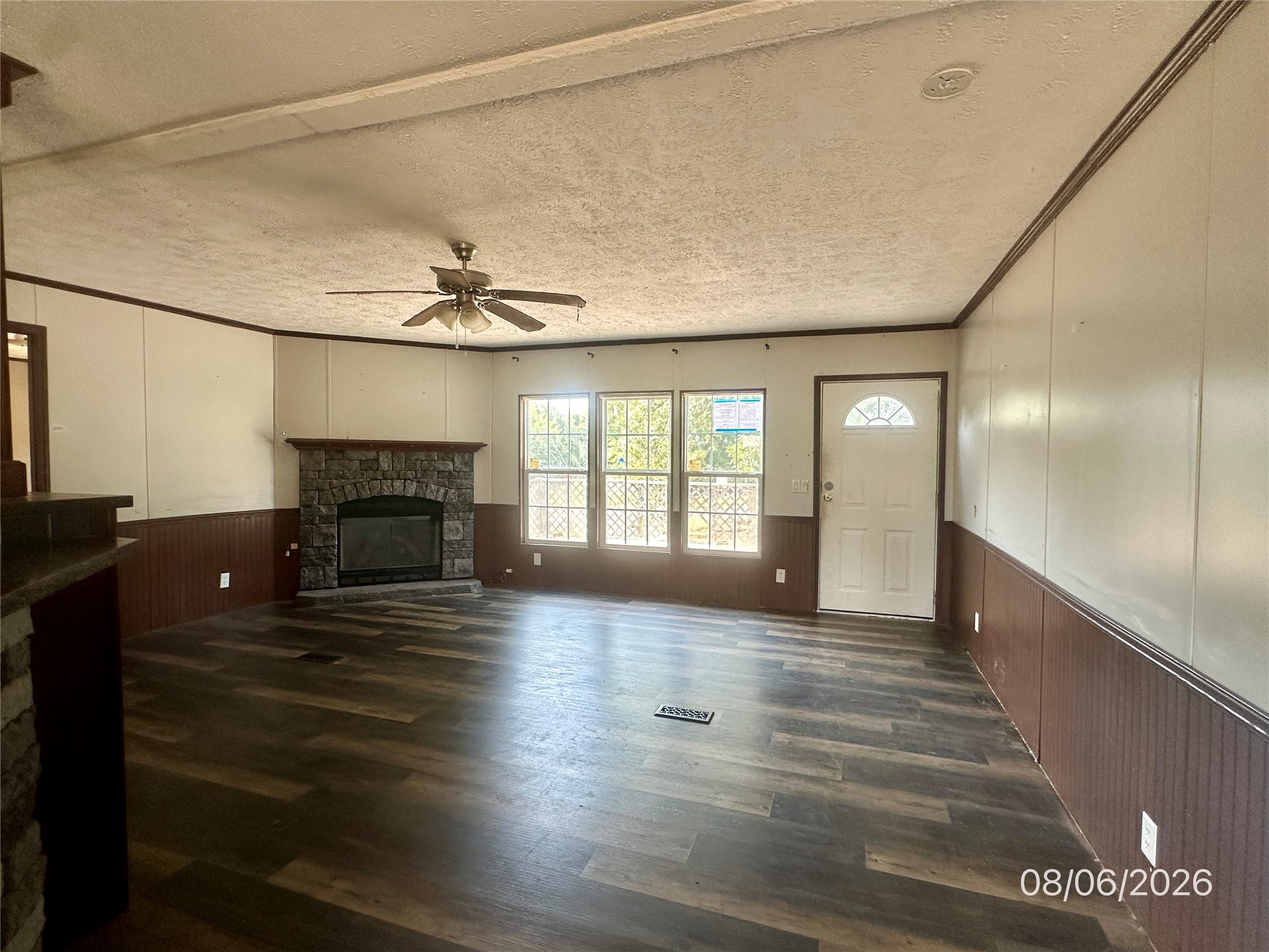 202 E I Avenue Milburn OK 73450
