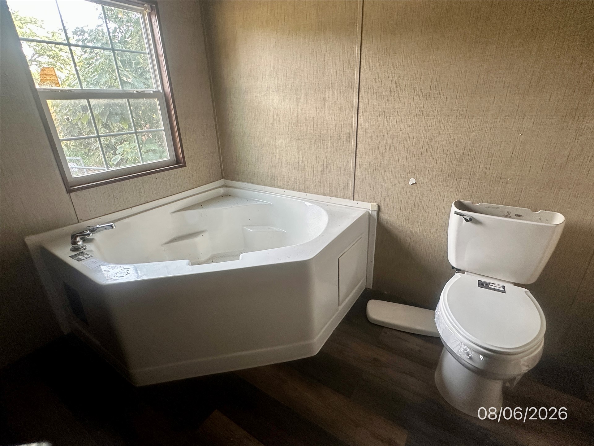 202 E I Avenue Milburn OK 73450