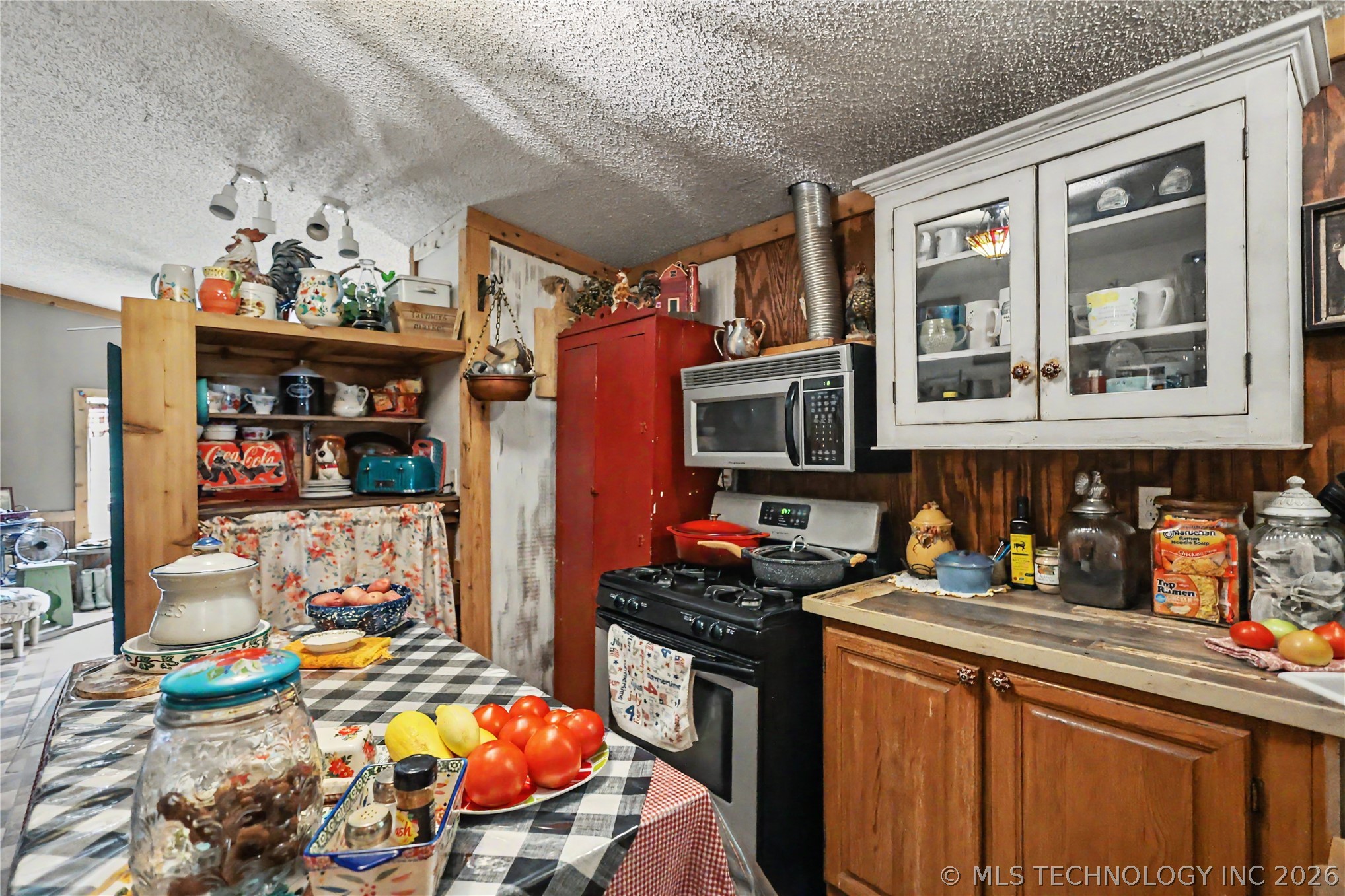 22787 N 6 Mile Road Fort Gibson OK 74434