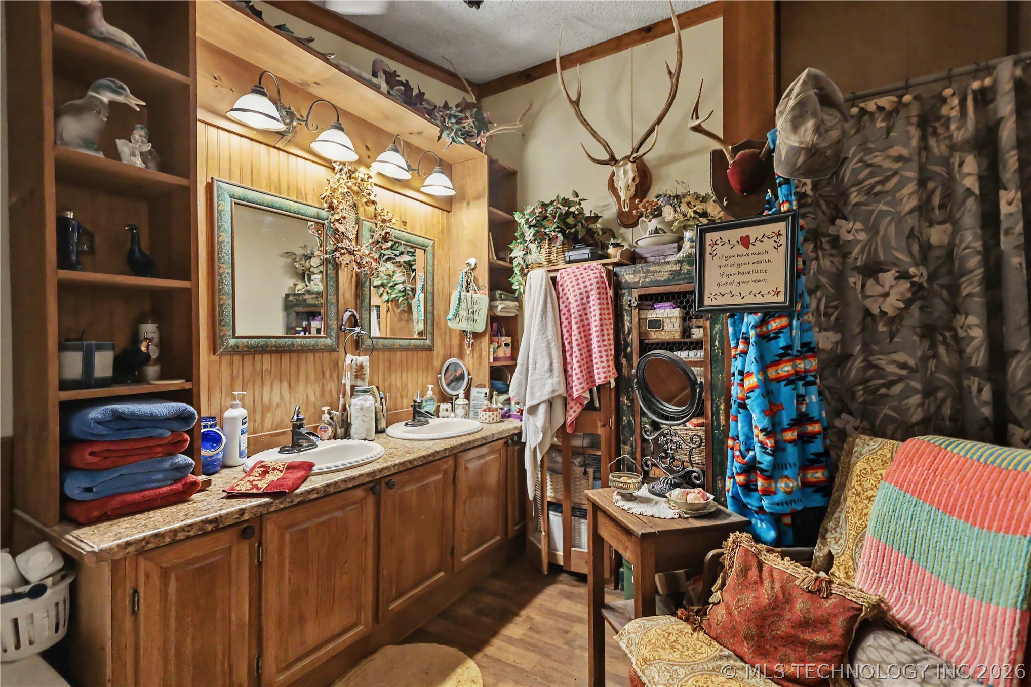 22787 N 6 Mile Road Fort Gibson OK 74434