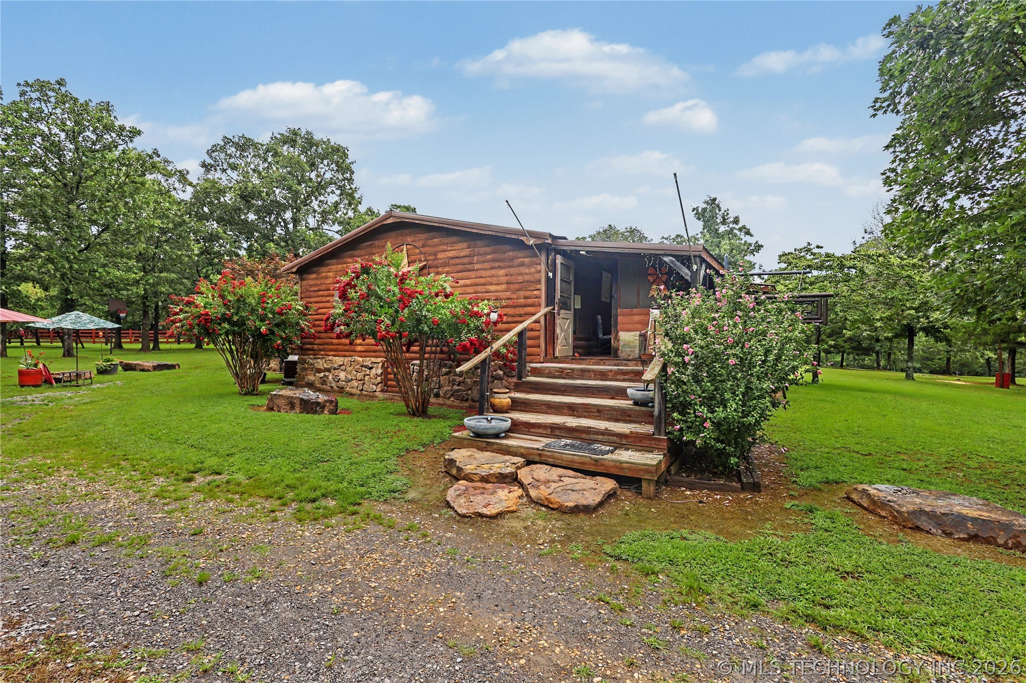 22787 N 6 Mile Road Fort Gibson OK 74434