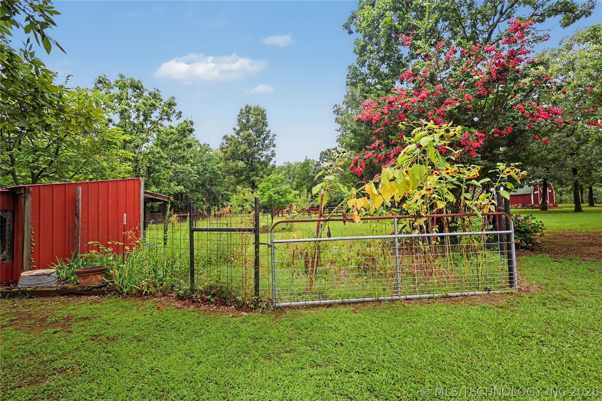 22787 N 6 Mile Road Fort Gibson OK 74434