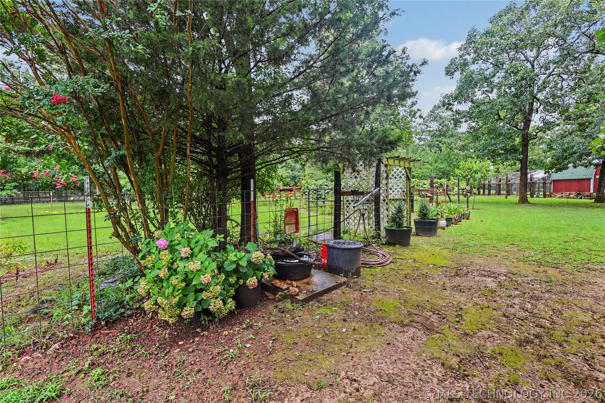 22787 N 6 Mile Road Fort Gibson OK 74434