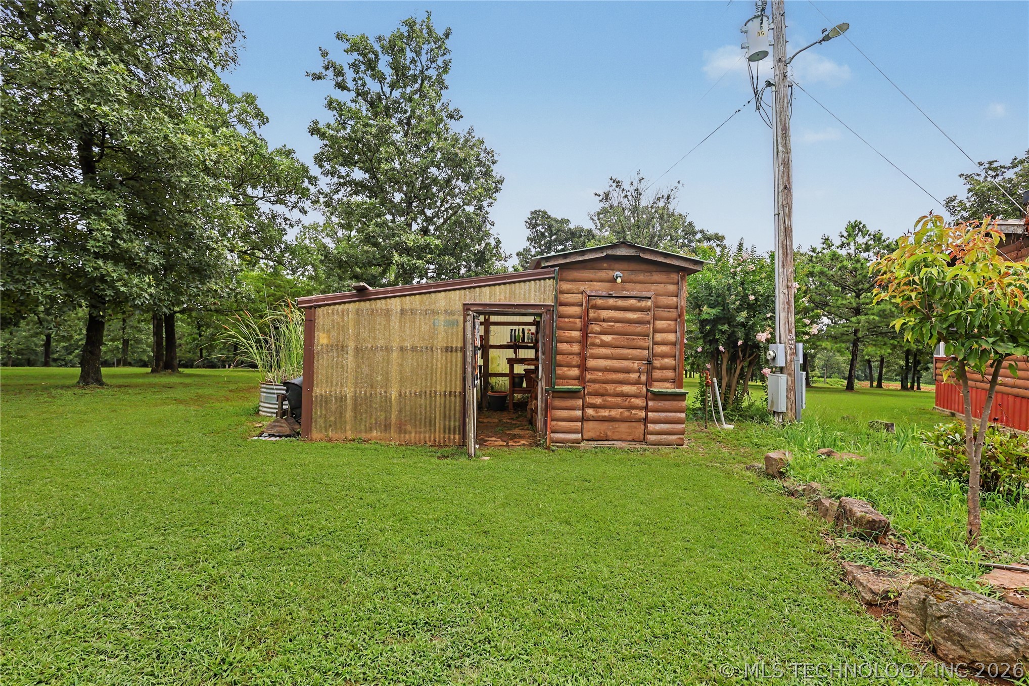 22787 N 6 Mile Road Fort Gibson OK 74434