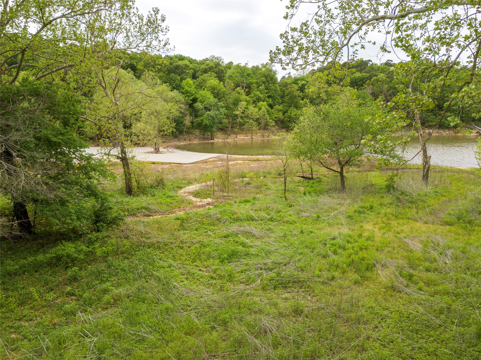 4664 S Highway 82 Locust Grove OK 74352