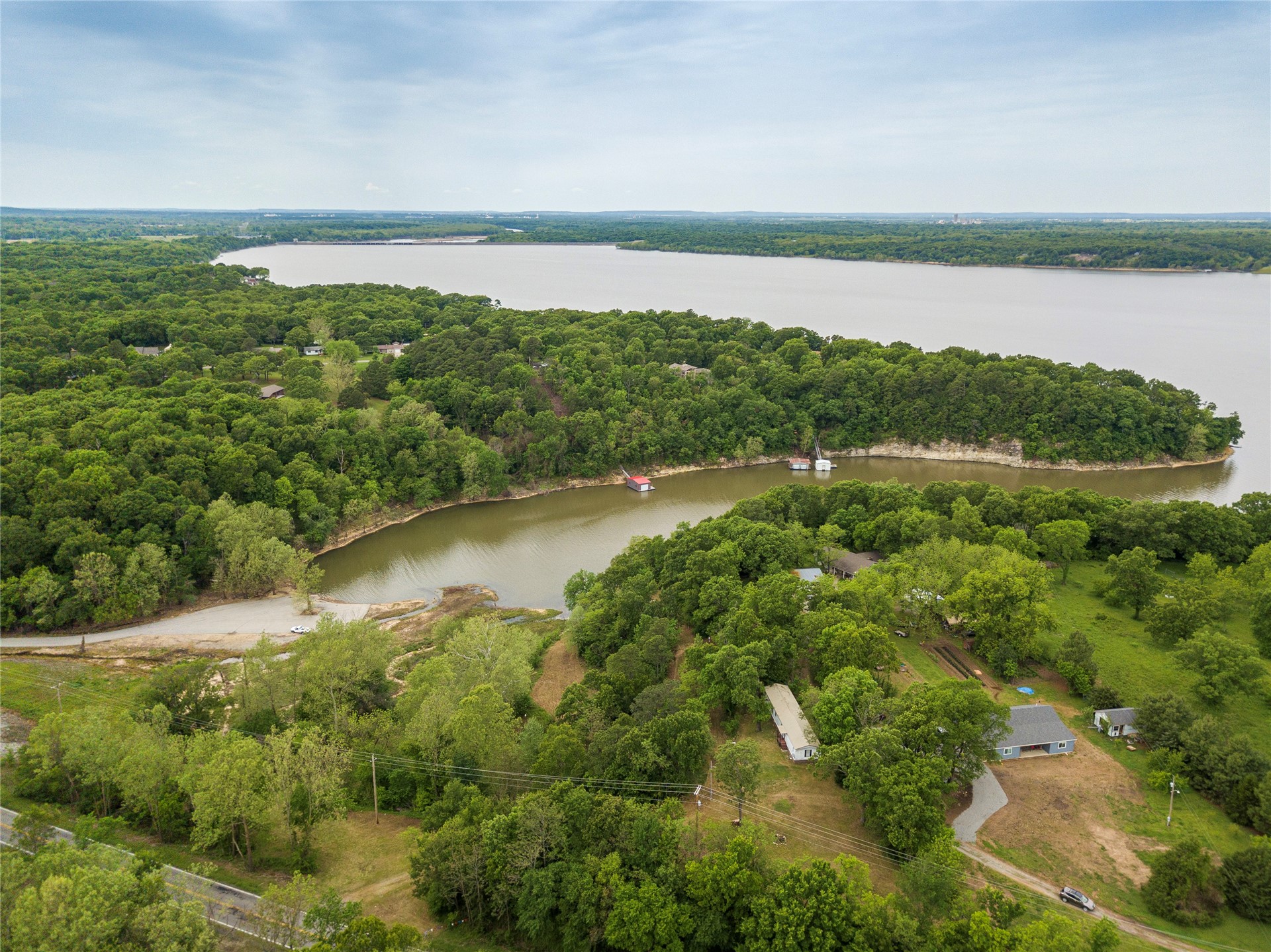 4664 S Highway 82 Locust Grove OK 74352