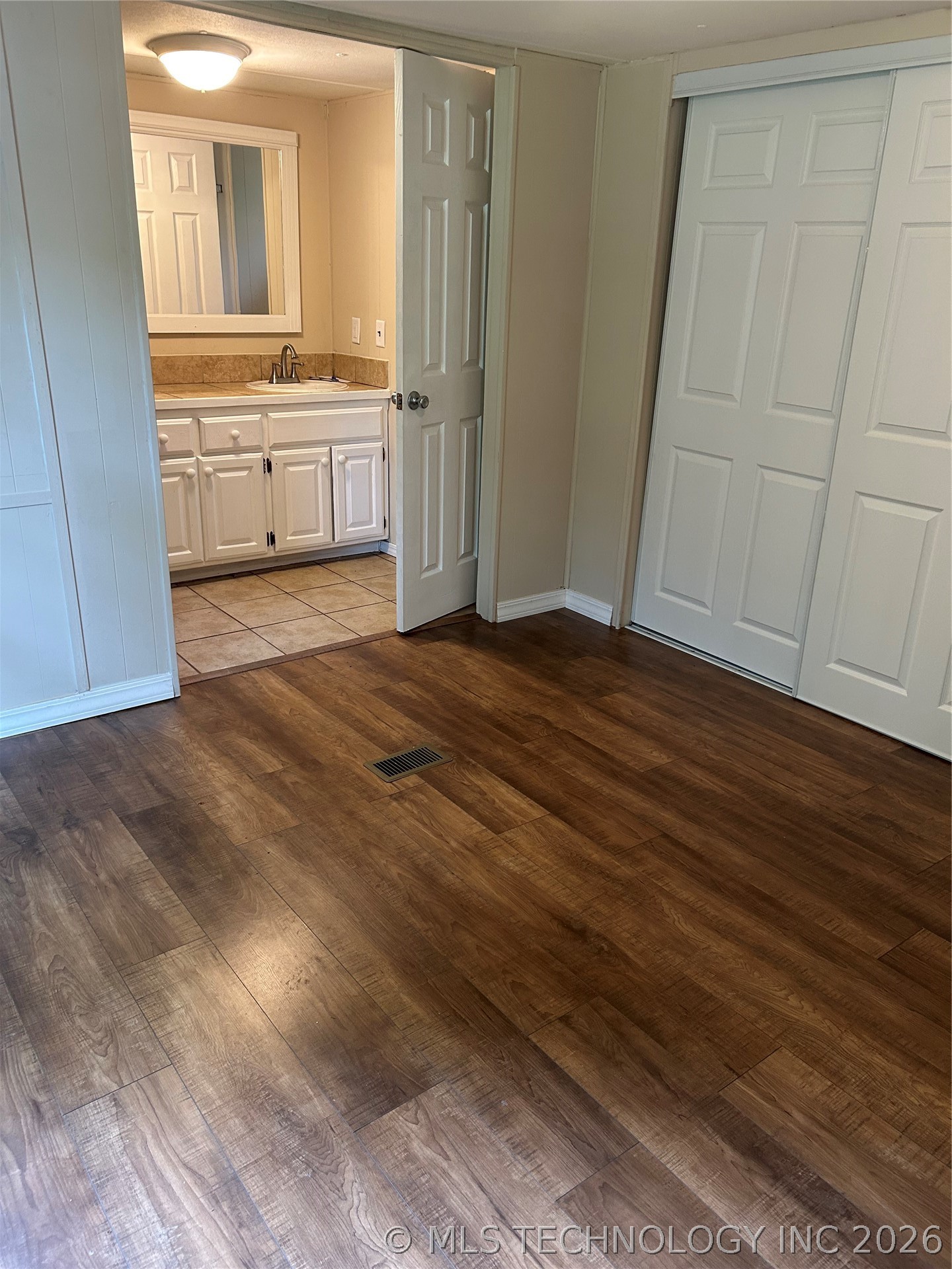 468180 E 1115 Road Gans OK 74936