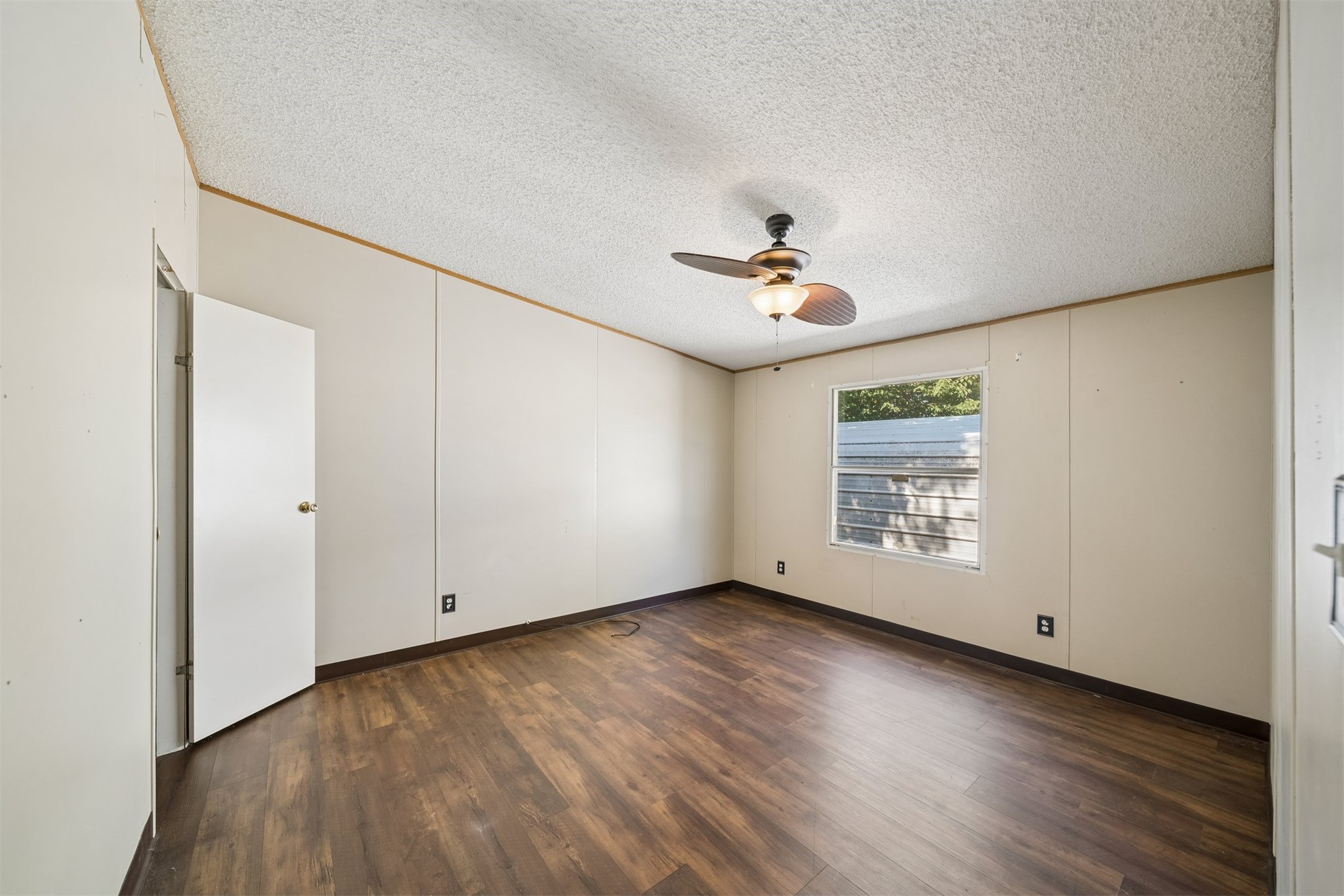 5952 N Rockford Avenue Tulsa OK 74126