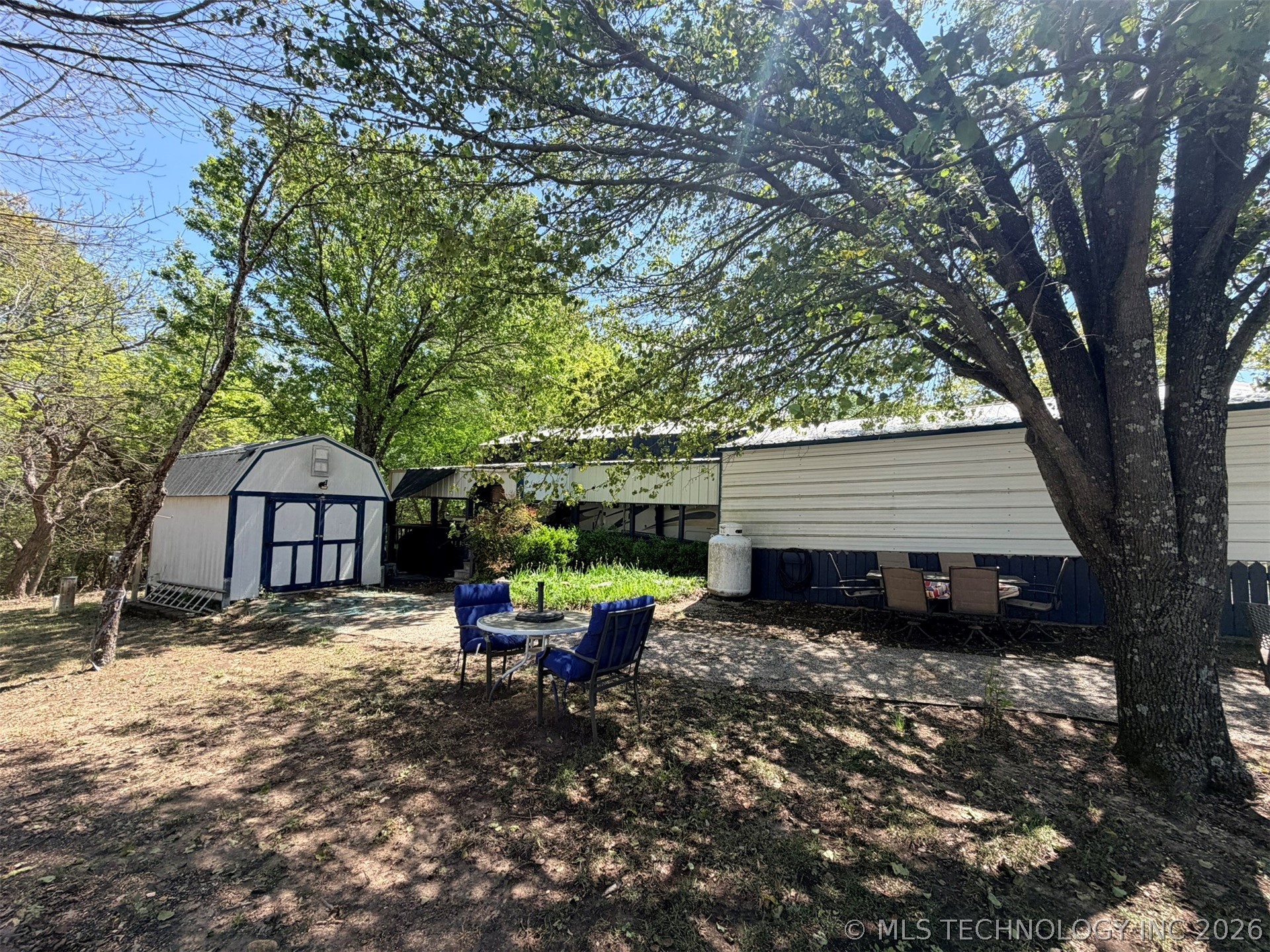 280 Cedar Blue Sulphur OK 73086