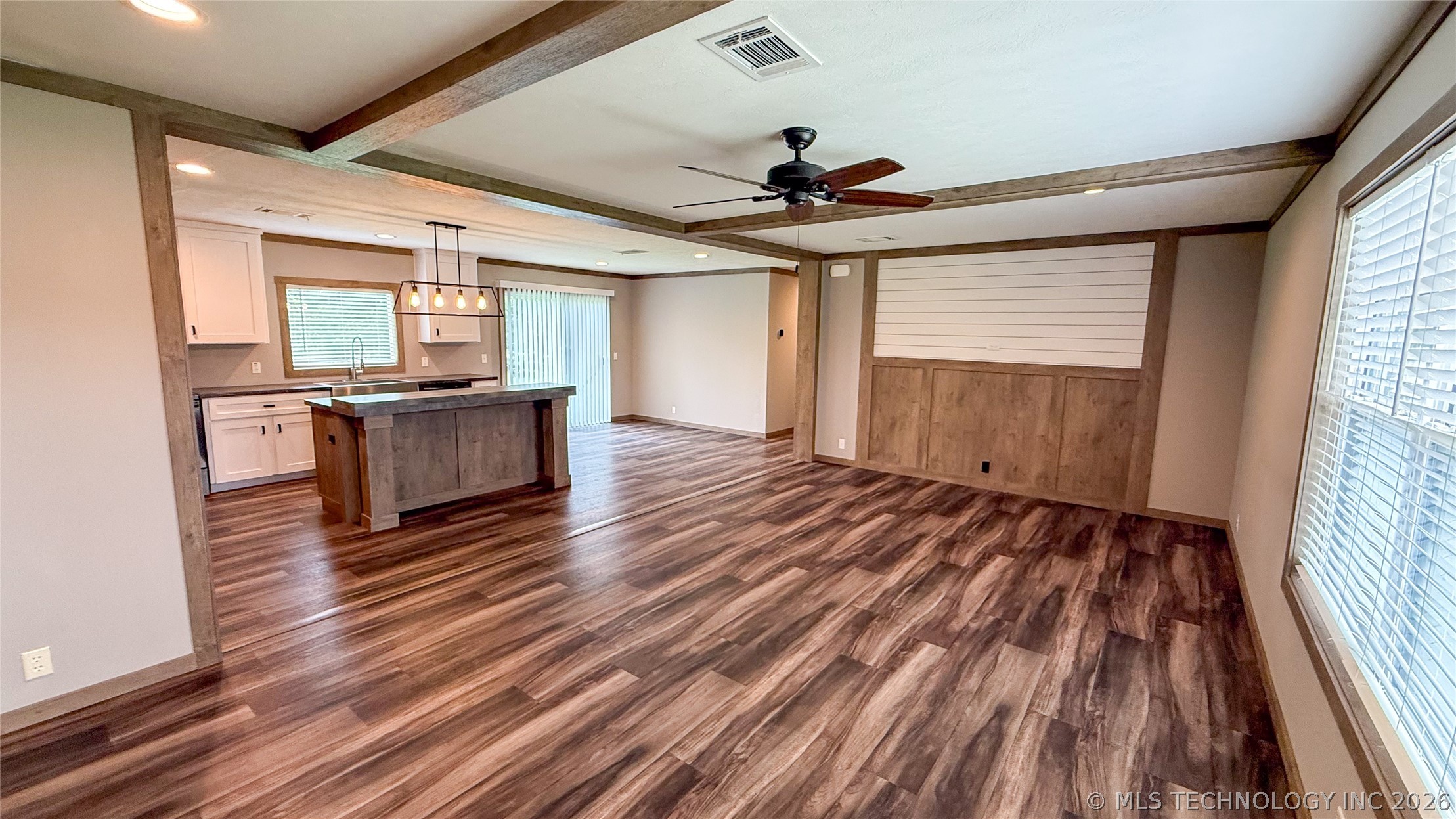 4200 W 730 Road Hulbert OK 74441