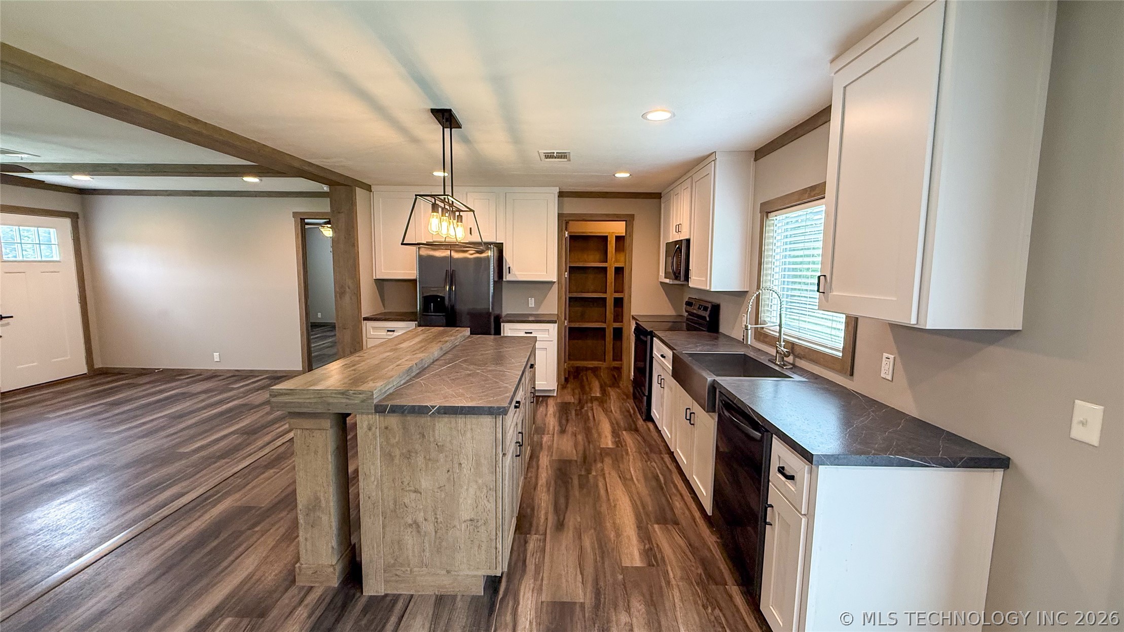 4200 W 730 Road Hulbert OK 74441