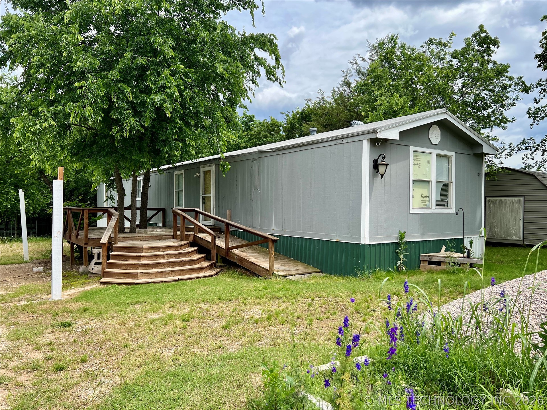 9998 Ray Avenue Kingston OK 73439