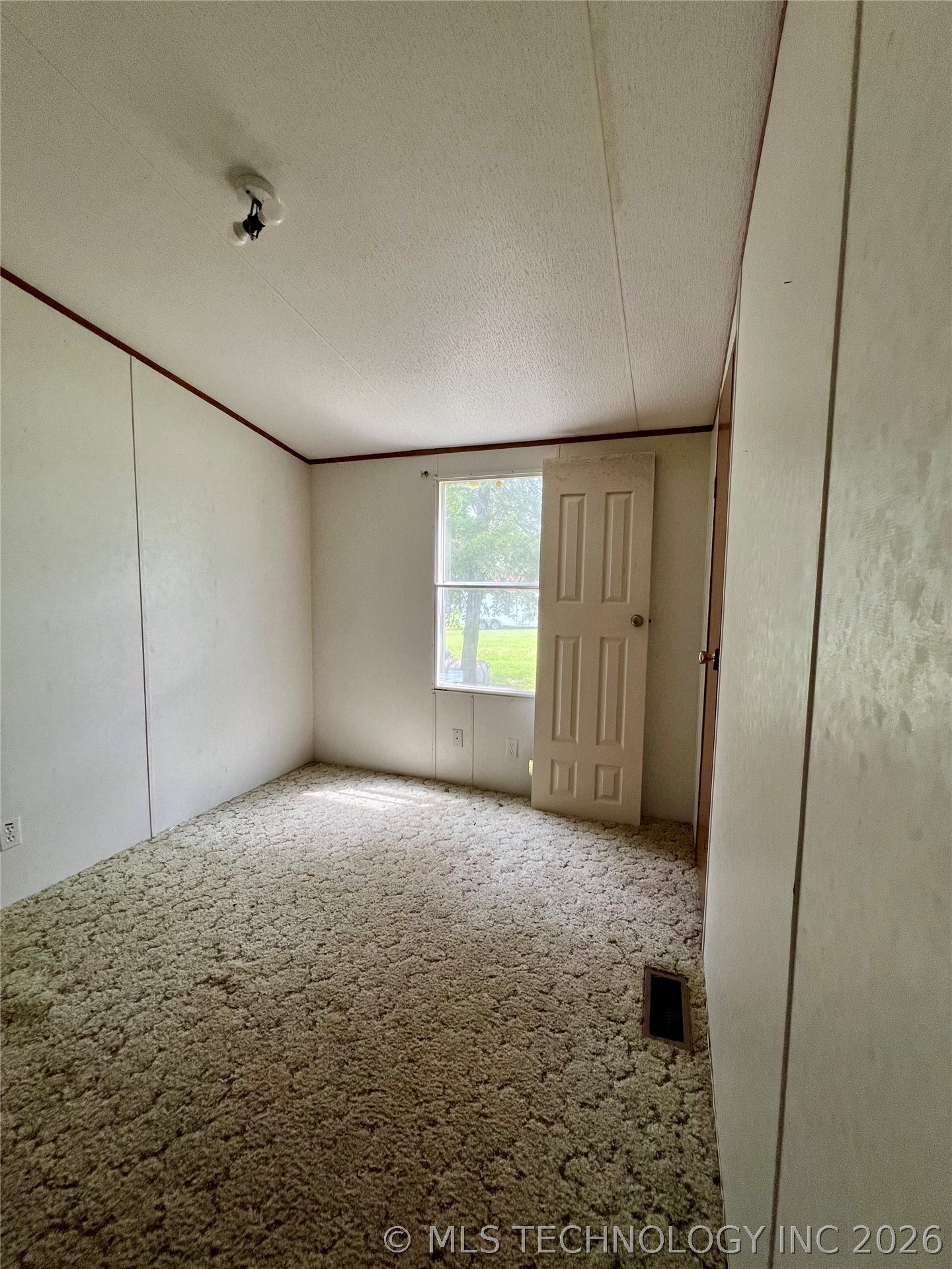 9998 Ray Avenue Kingston OK 73439