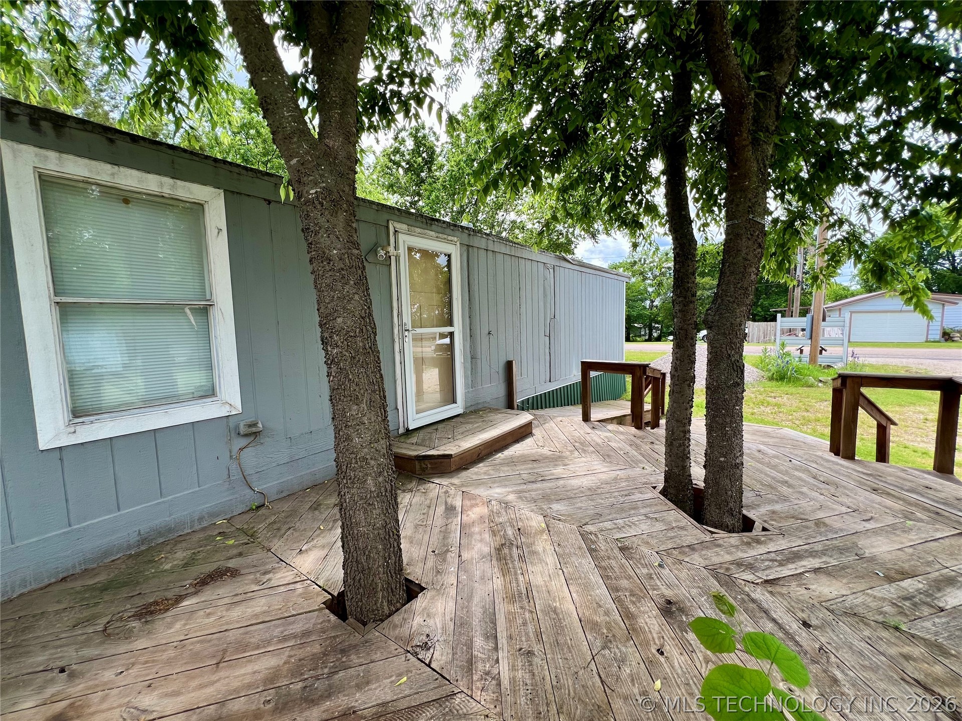 9998 Ray Avenue Kingston OK 73439