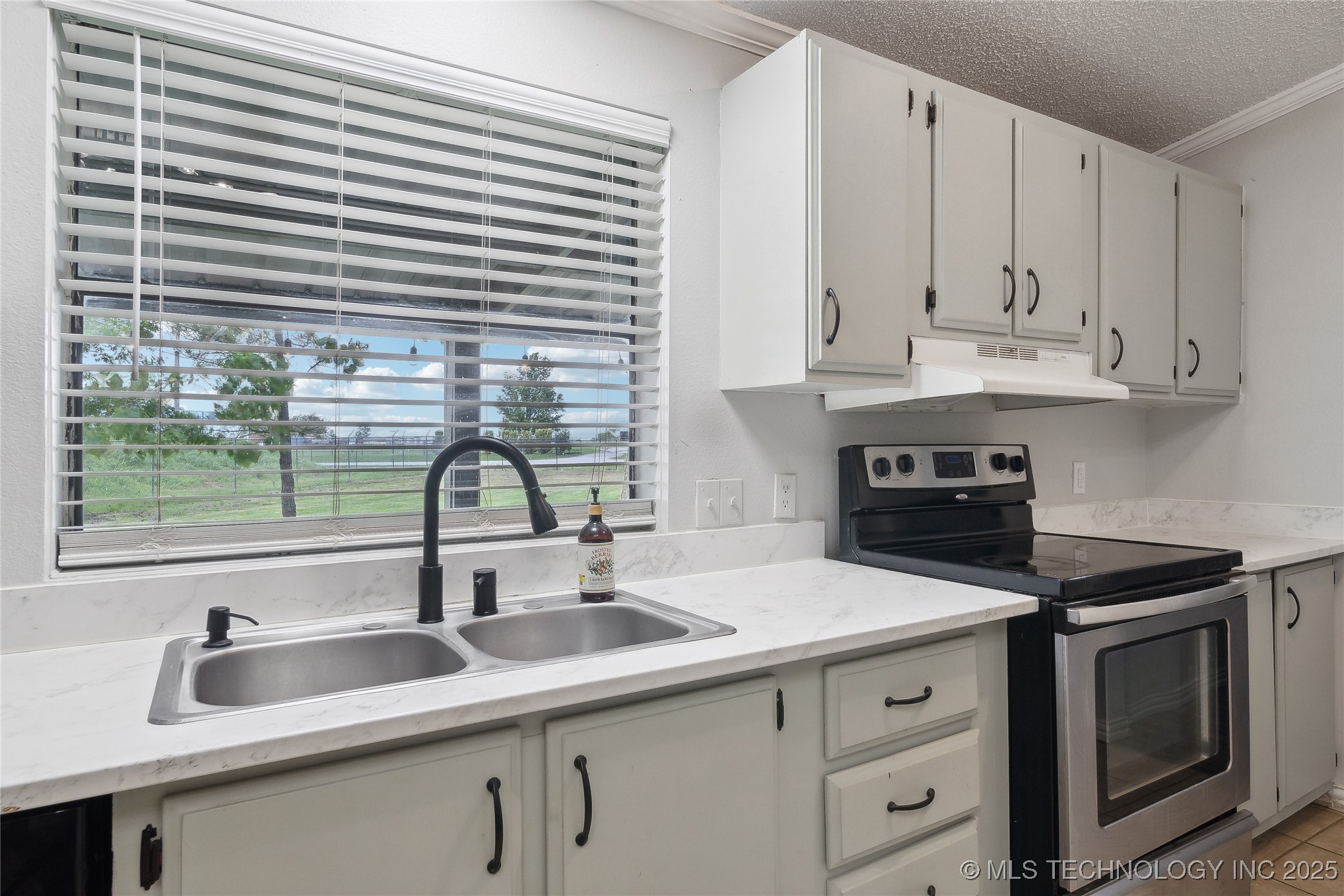 10246 Hectorville Road Mounds OK 74047