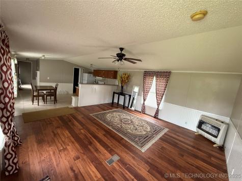 40182 E 1290 Road McCurtain OK 74944