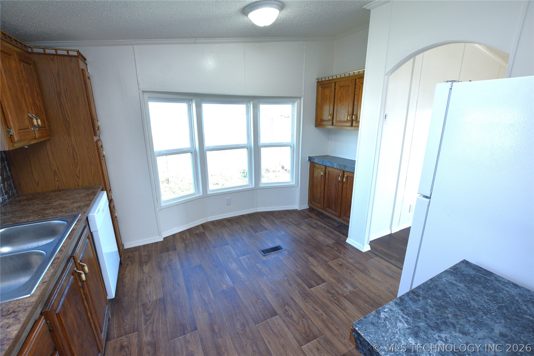 413 W Willow Street Stilwell OK 74960