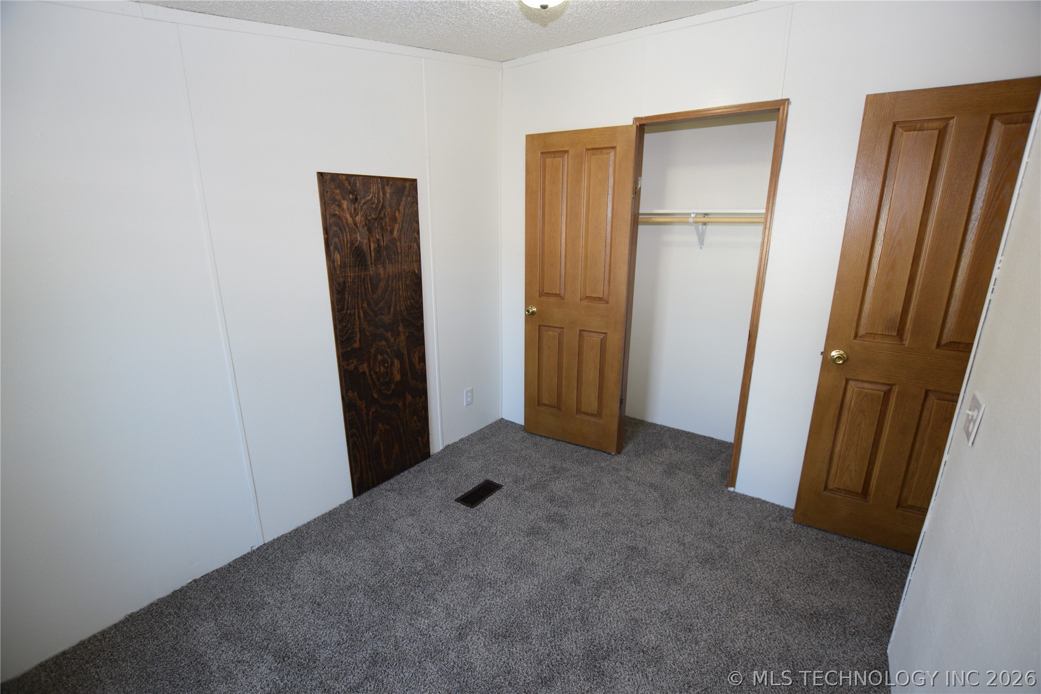 413 W Willow Street Stilwell OK 74960
