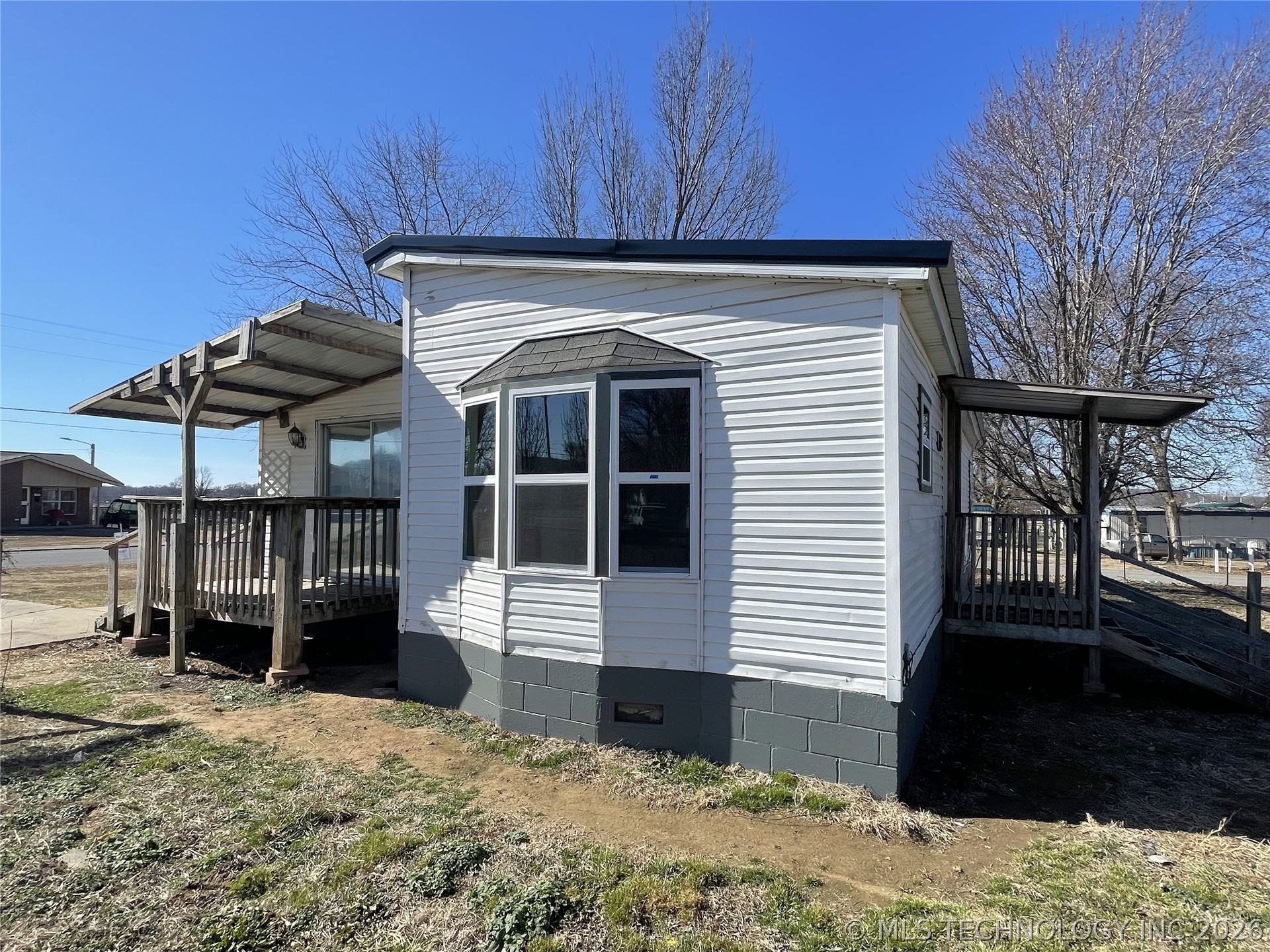 413 W Willow Street Stilwell OK 74960