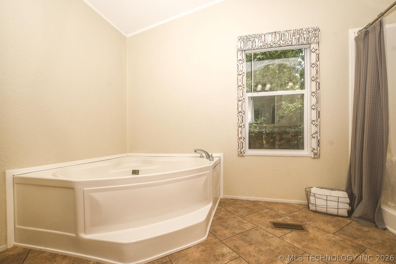 2839 Indian Springs Court Kansas OK 74347