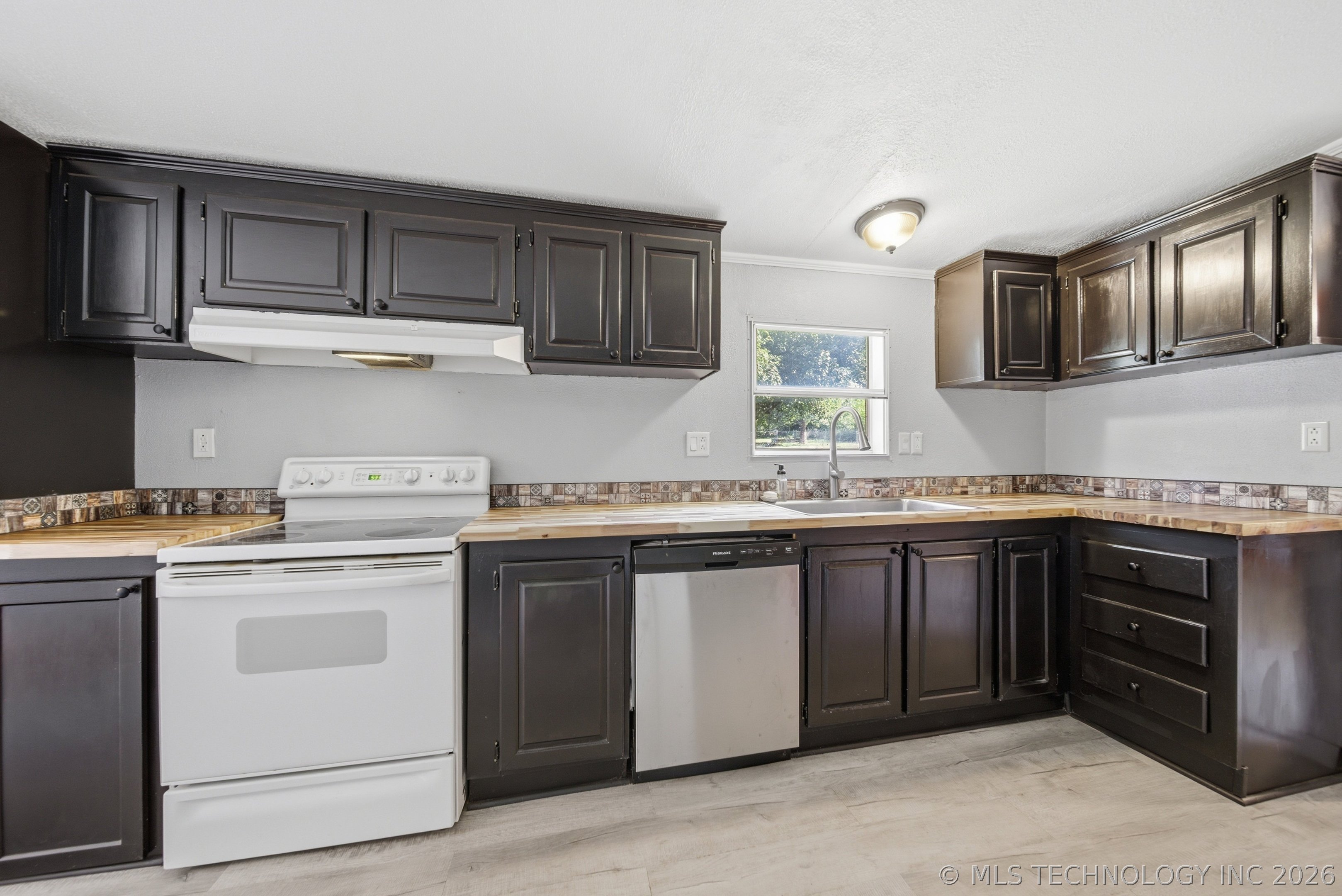 9917 N Scenic Drive N Mannford OK 74044