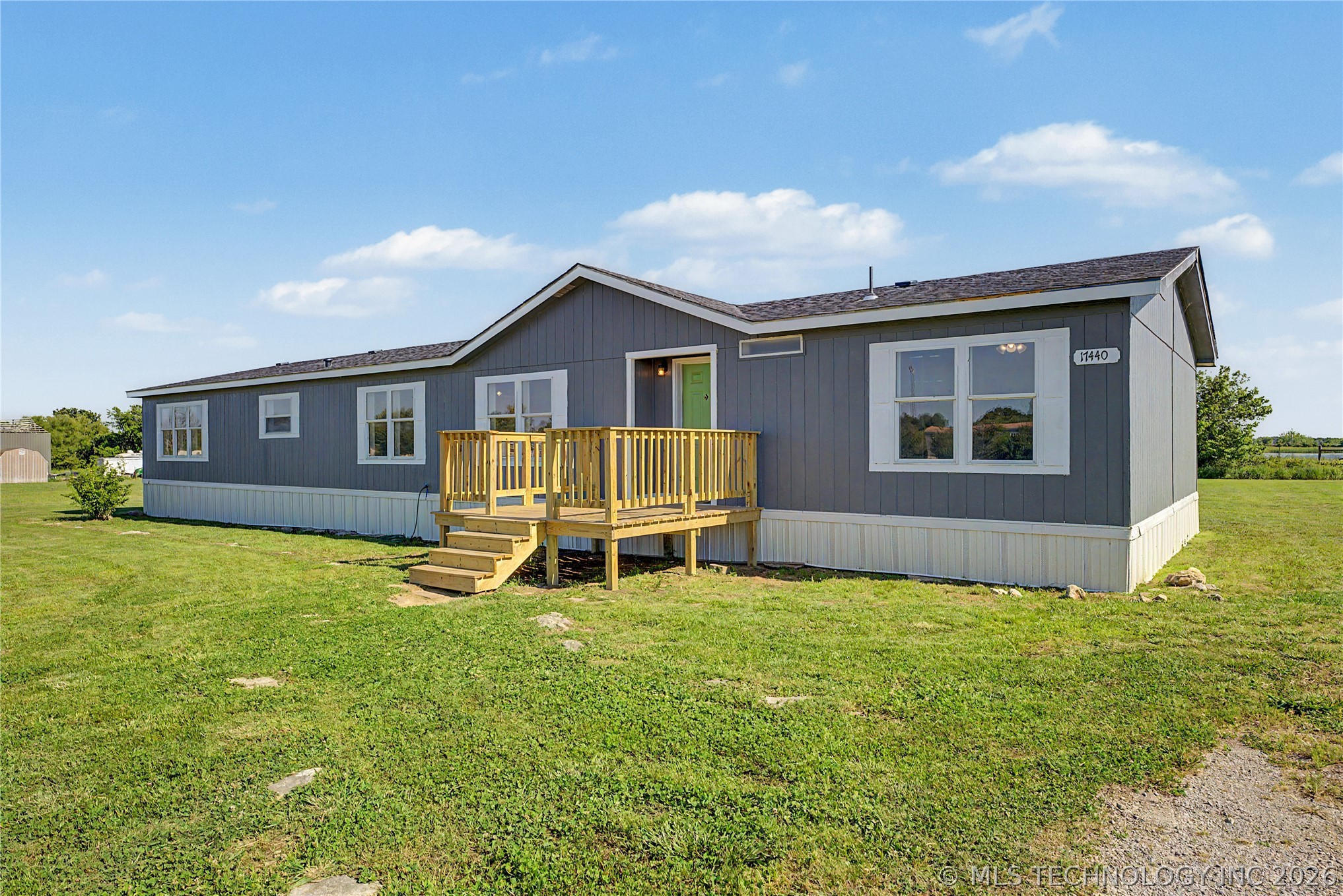 17440 E Meadow Lane Claremore OK 74017