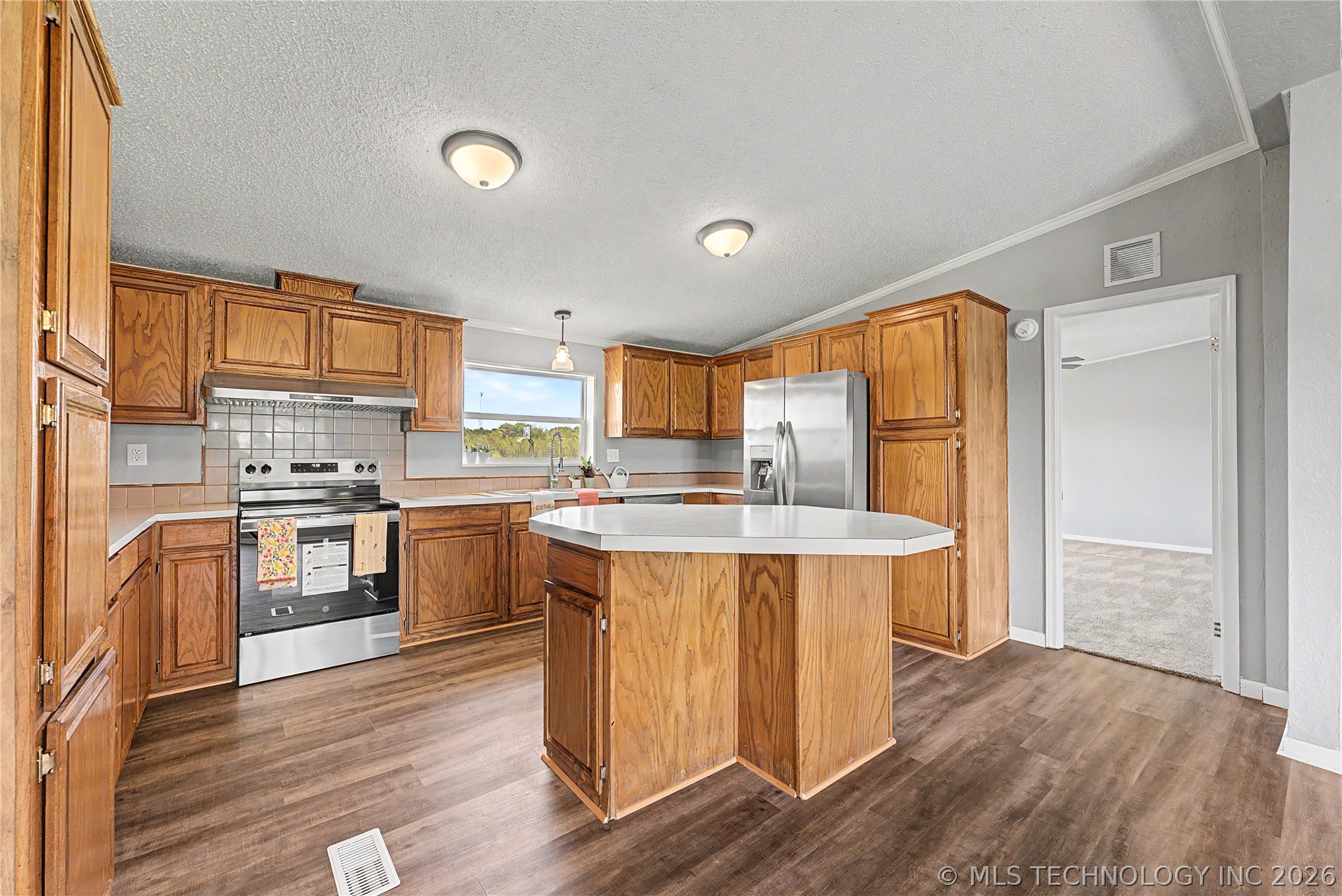 17440 E Meadow Lane Claremore OK 74017