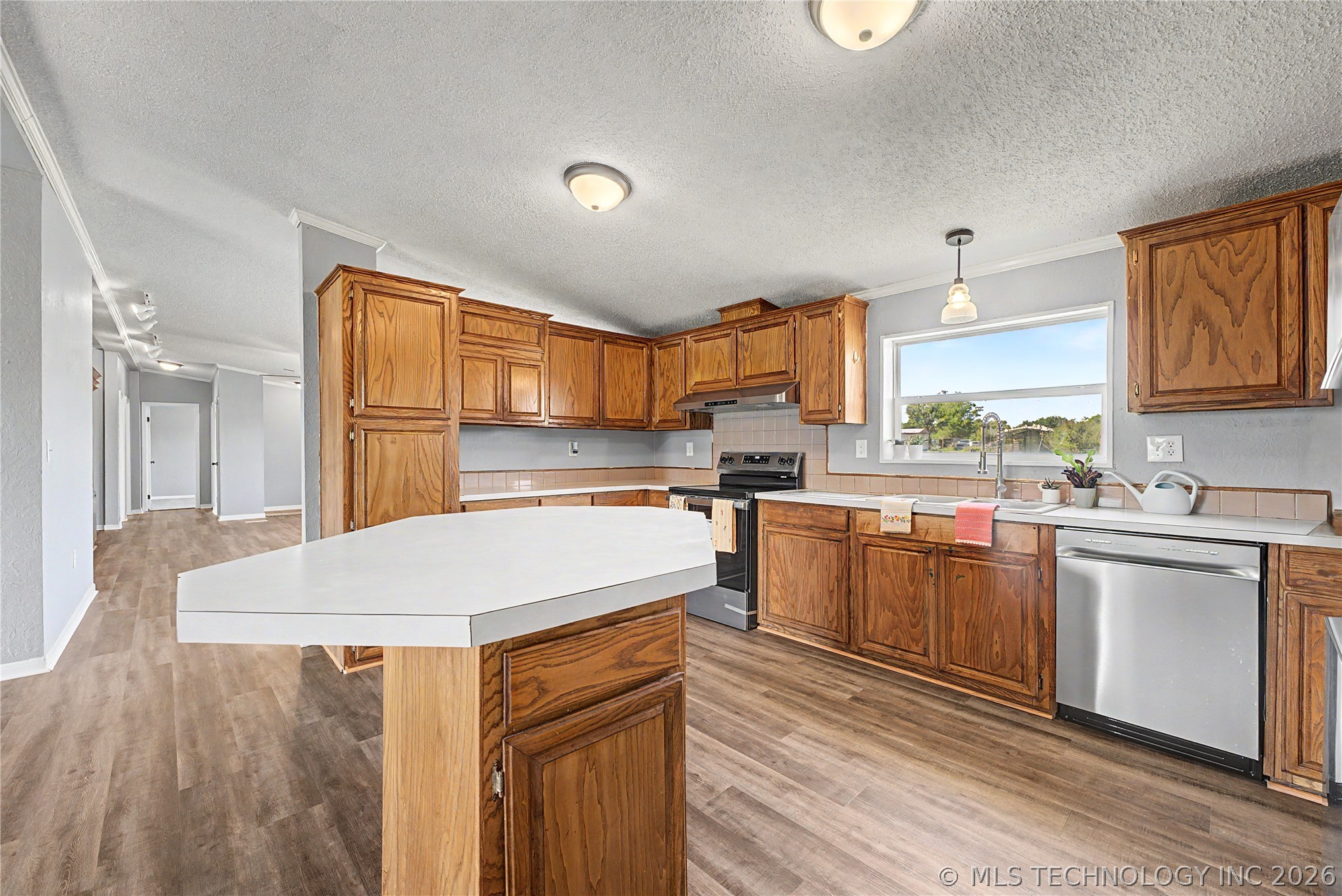 17440 E Meadow Lane Claremore OK 74017