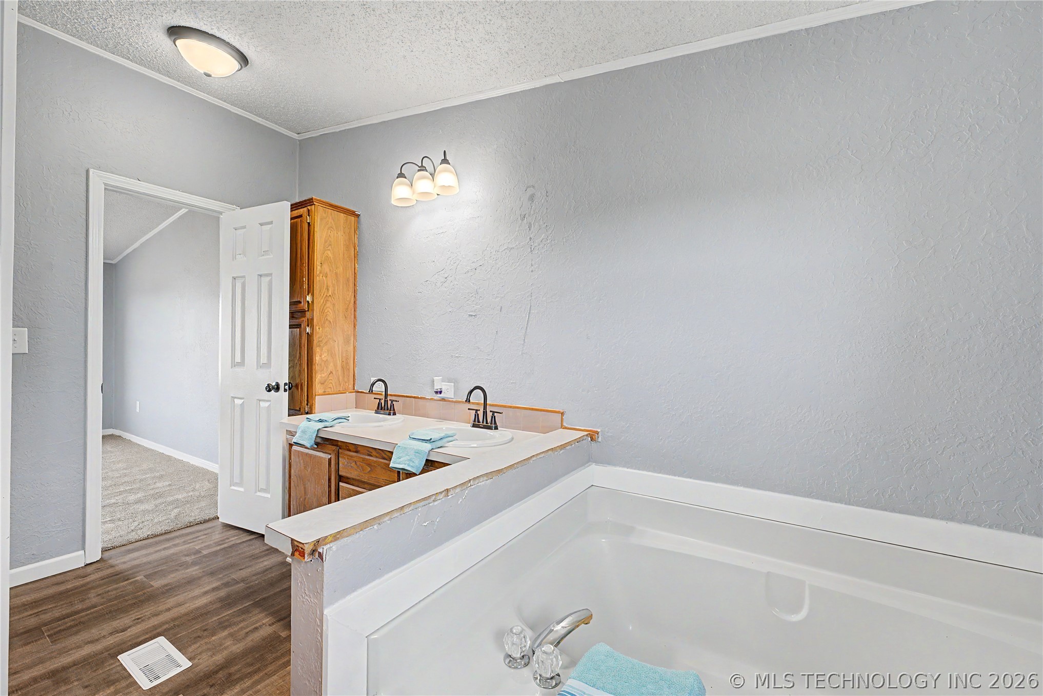 17440 E Meadow Lane Claremore OK 74017