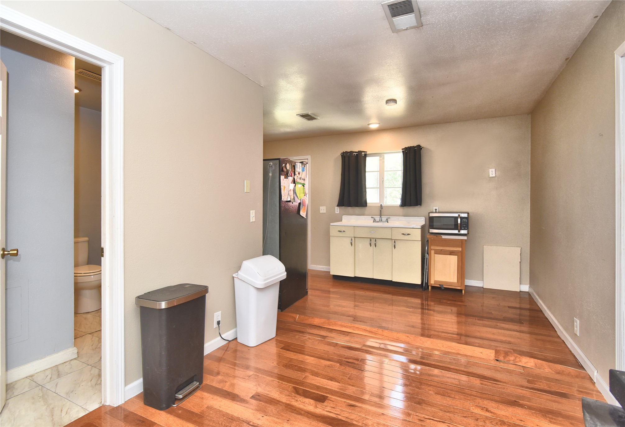 41343 State Highway 51 Coweta OK 74429