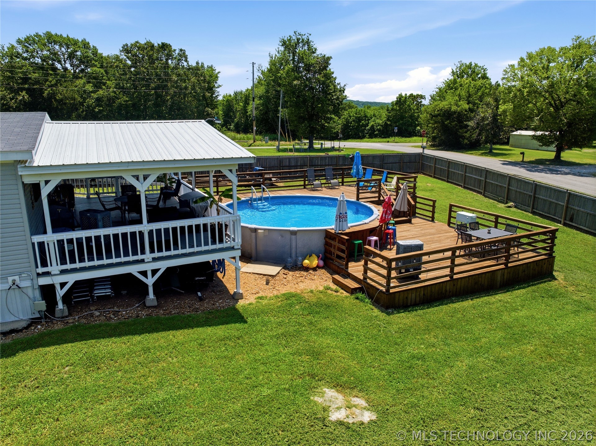 22022 W 888 Road Cookson OK 74427