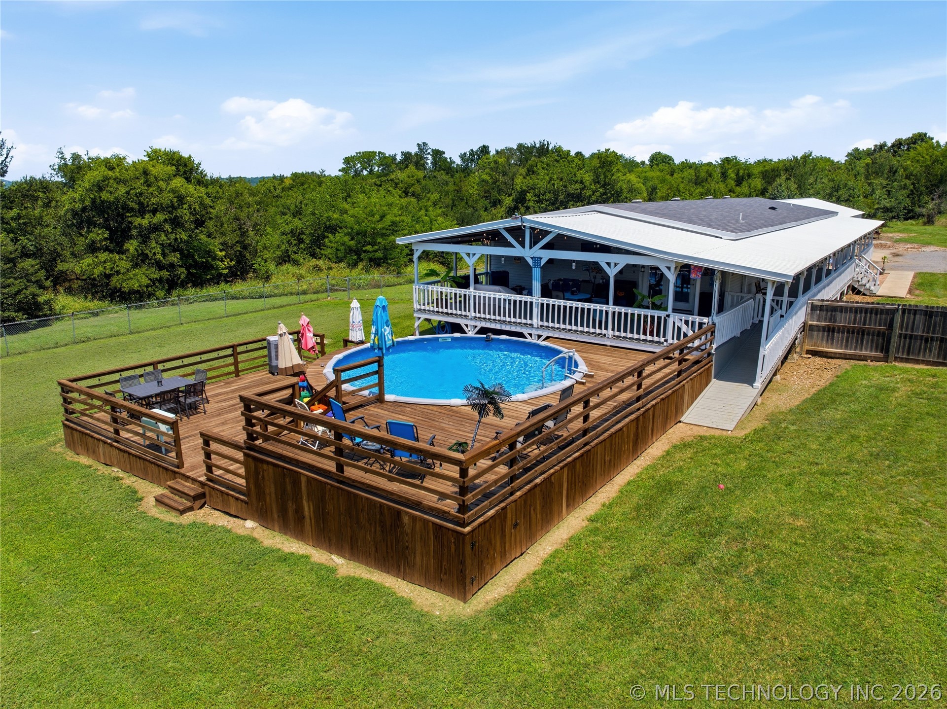22022 W 888 Road Cookson OK 74427