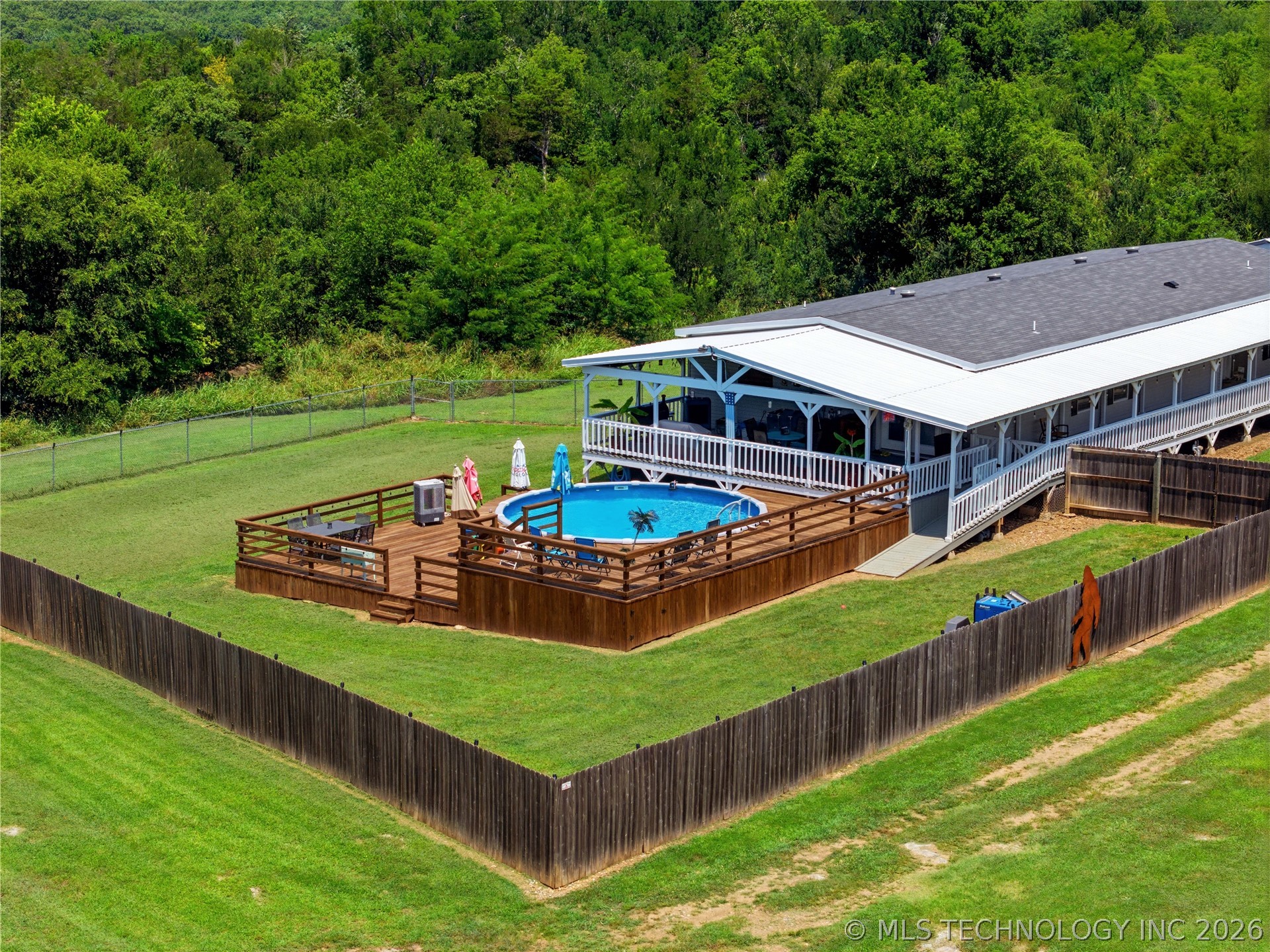 22022 W 888 Road Cookson OK 74427