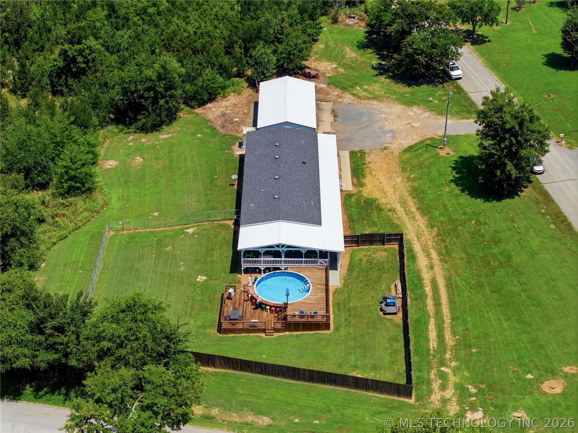 22022 W 888 Road Cookson OK 74427