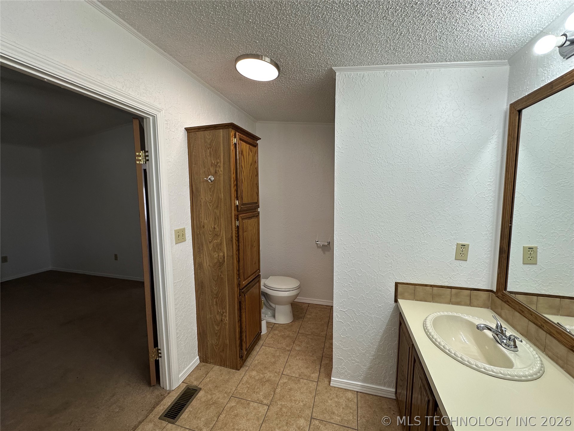 6 S Prince Haywood OK 74501