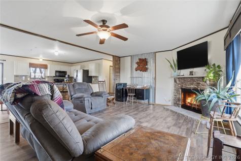 35545 E County Road 1170 Road Seminole OK 74868
