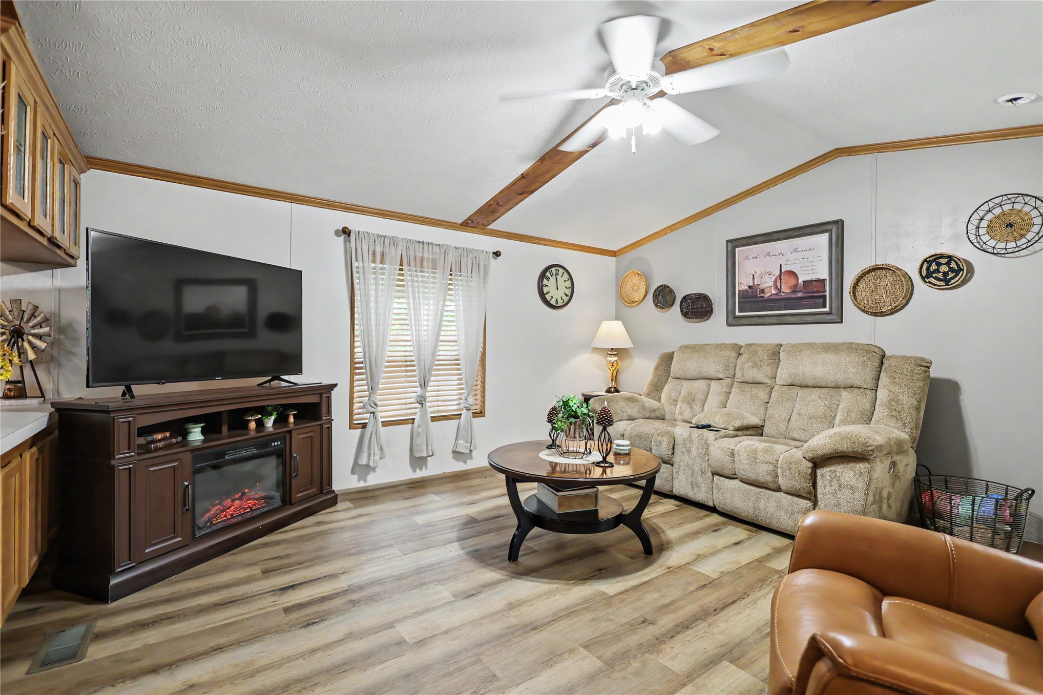 306 N Moseley Road Colcord OK 74338